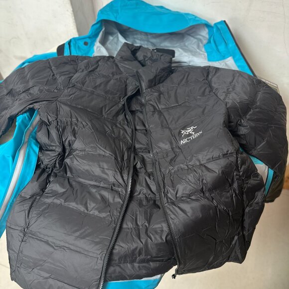 Arc'teryx Hardshell Down Jacket Size L - Picture 6 of 11